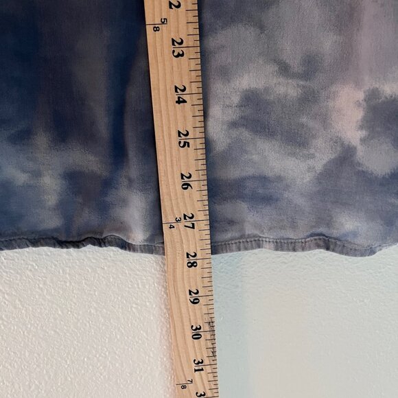 Tie-Dye Cloud Effect The Boyfriend Button Up Shirt Women M Blue & Gray Old Navy - Picture 8 of 8